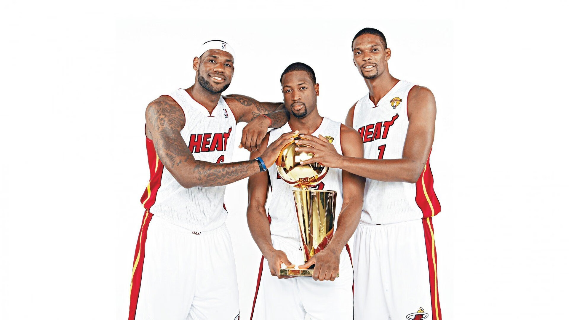 战术创新：新兴战术如何改变比赛格局，新型战术